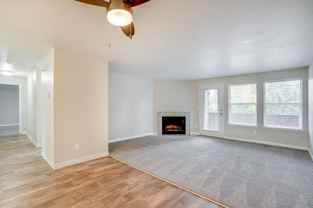 700 Se 5th Ave - Photo 1 of 1