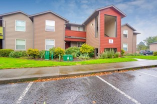 700 Se 5th Ave - Photo 1 of 1