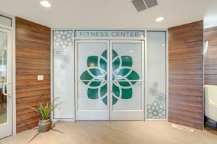 700 Se 5th Ave - Photo 1 of 1