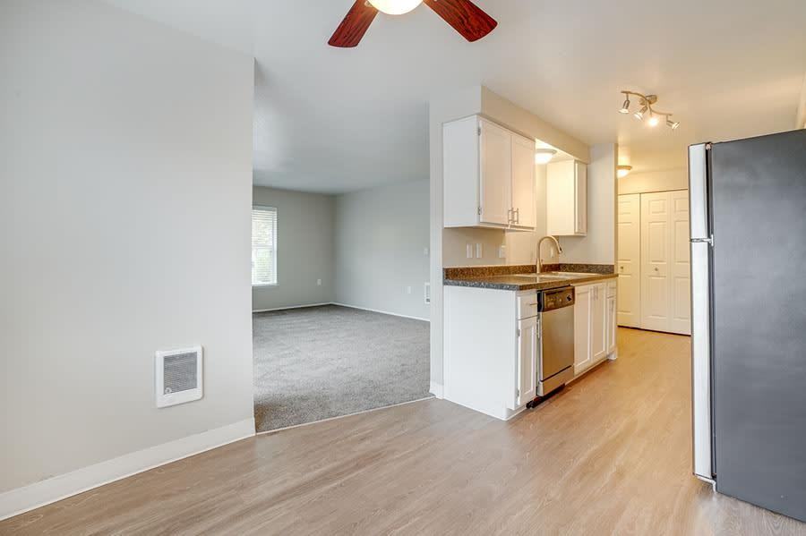 700 Se 5th Ave - Photo 4 of 44