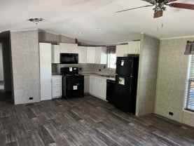 7650 W Us Highway 90 - Photo 1 of 1