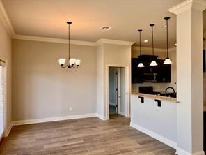 44195 Shadowpoint Dr - Photo 2 of 14