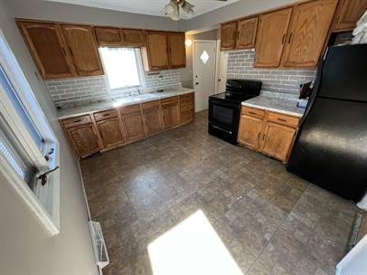 3903 Council St Ne - Photo 3 of 14