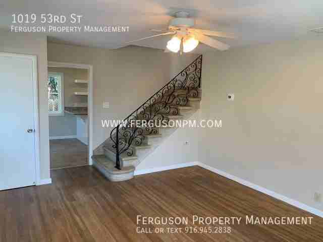 1019 53rd St - Photo 3 of 10