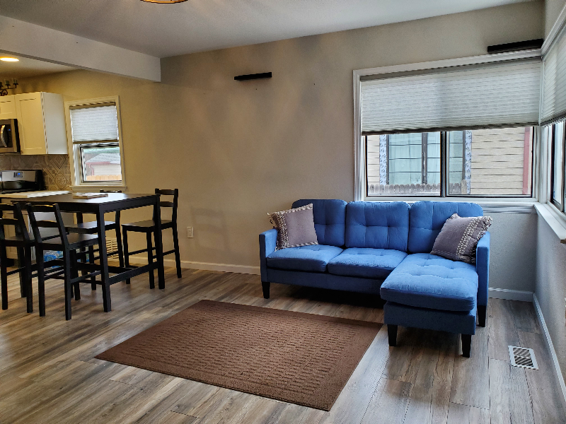 664 S Osceola St - Photo 3 of 13