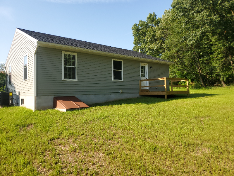 83 Wagner Rd - Photo 2 of 10