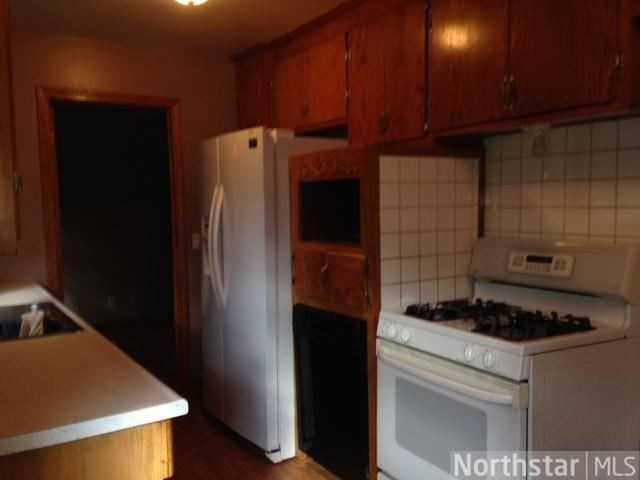 3431 Welcome Ave N - Photo 3 of 12