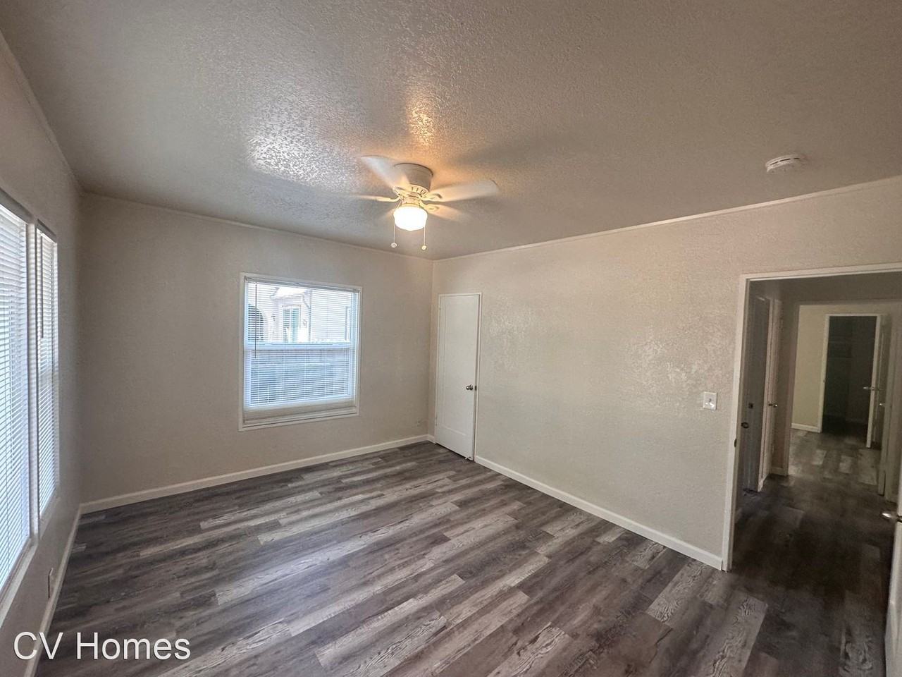 670 E Inyo Ave - Photo 2 of 23