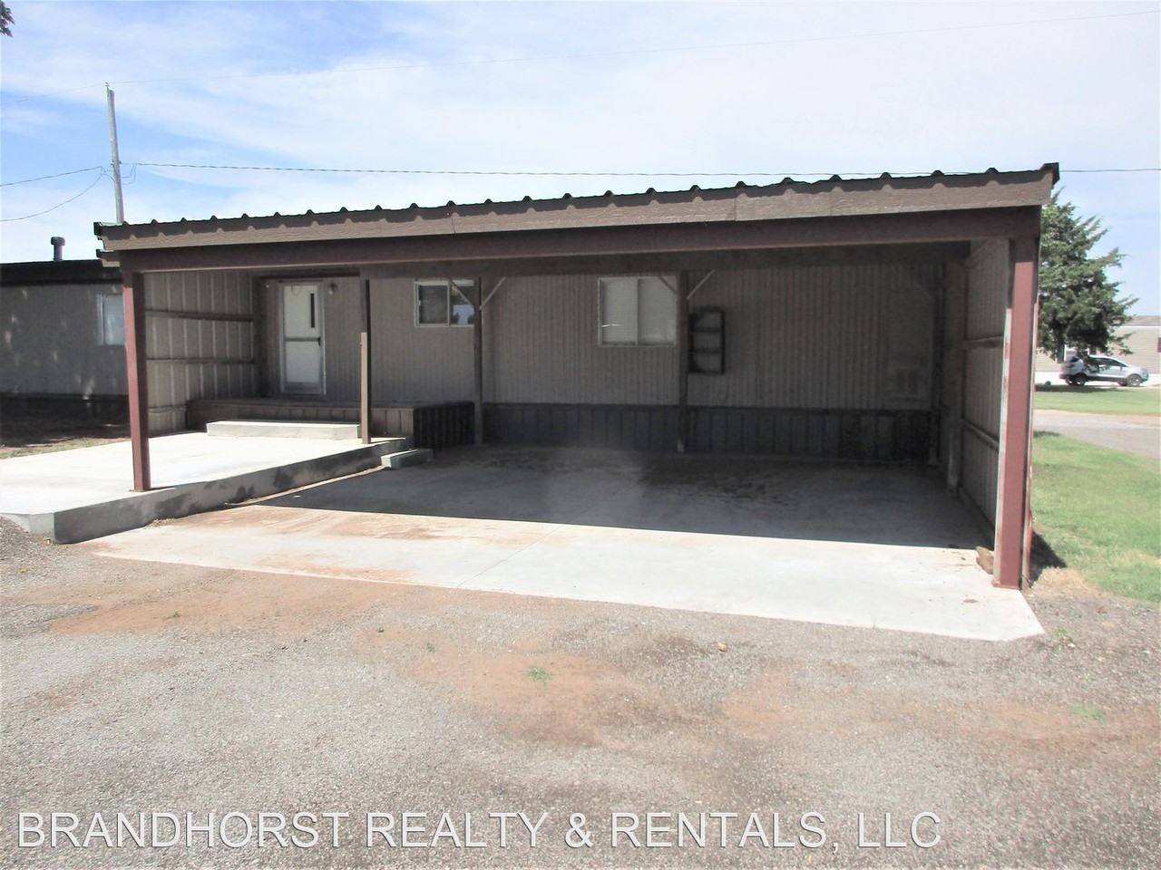 10340 N 2386 Rd - Photo 3 of 26