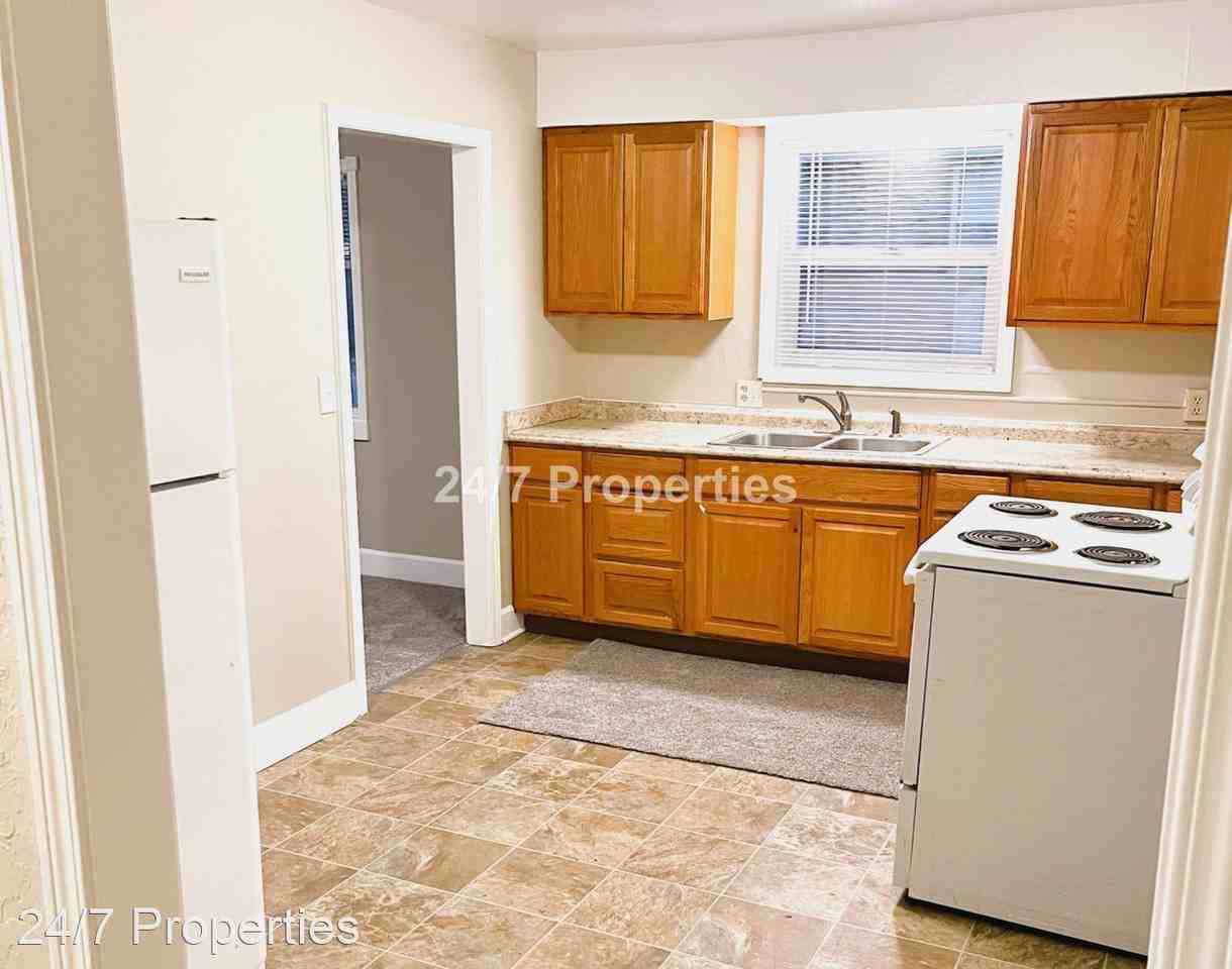 2175 Maple Avenue - Photo 2 of 11