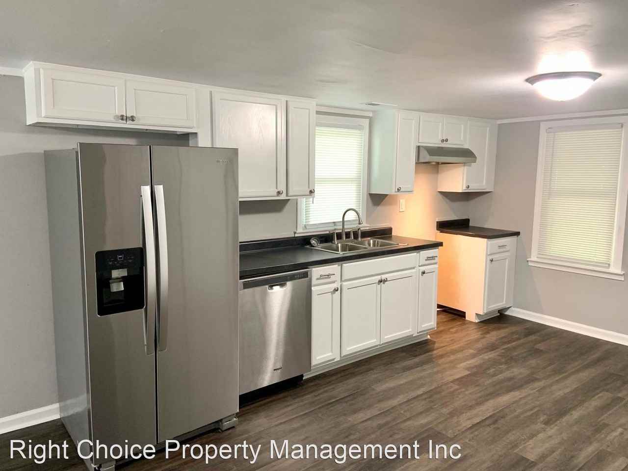 403 Church St - Photo 2 of 11
