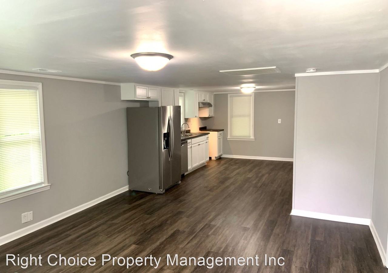 403 Church St - Photo 3 of 11