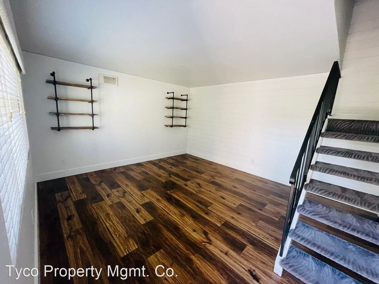 5337 Caminito Mindy - Photo 3 of 11