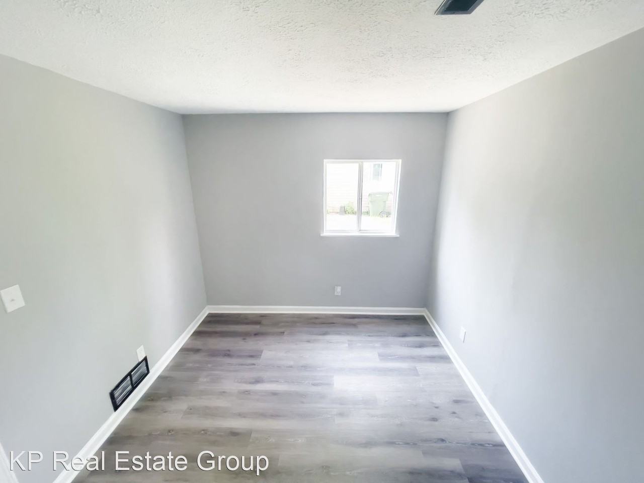 3116 Houston Dr - Photo 2 of 12