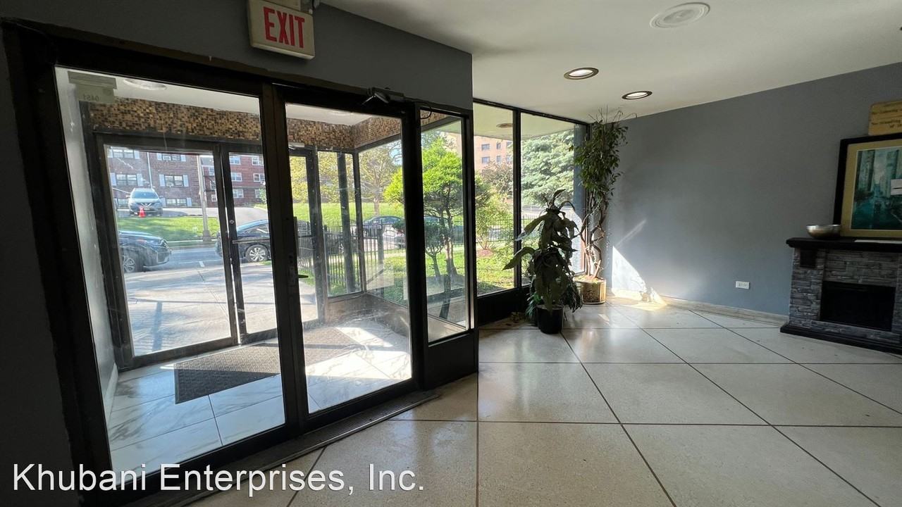 Imperial House - Photo 2 of 11