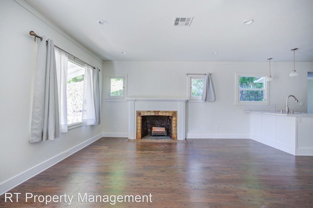 1544 Casa Grande St - Photo 2 of 41