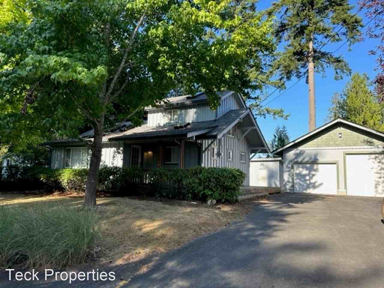 9815 Channel Dr Nw - Photo 2 of 17