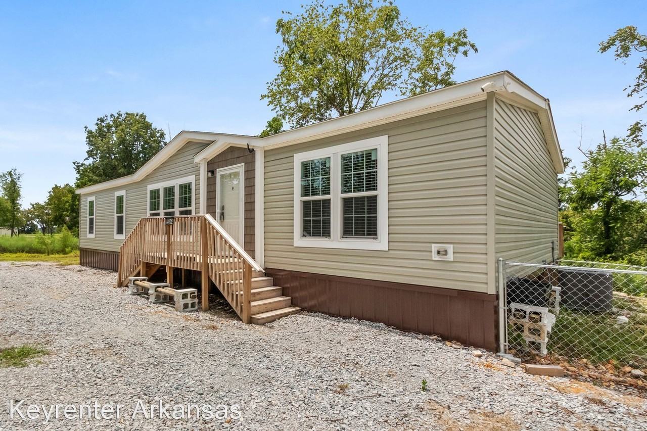 23064 Highway 303 - Photo 3 of 27