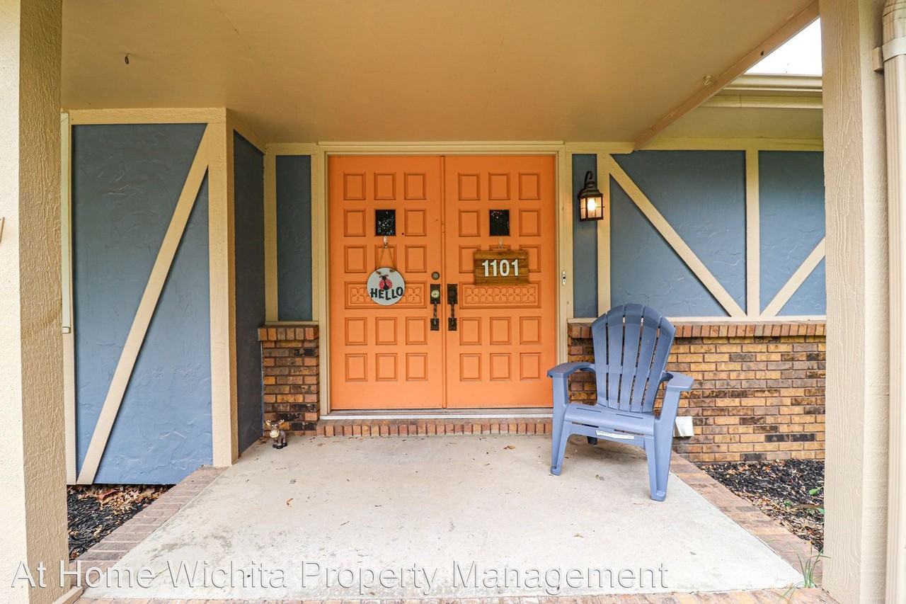 1101 E Chestnut Rd - Photo 3 of 37