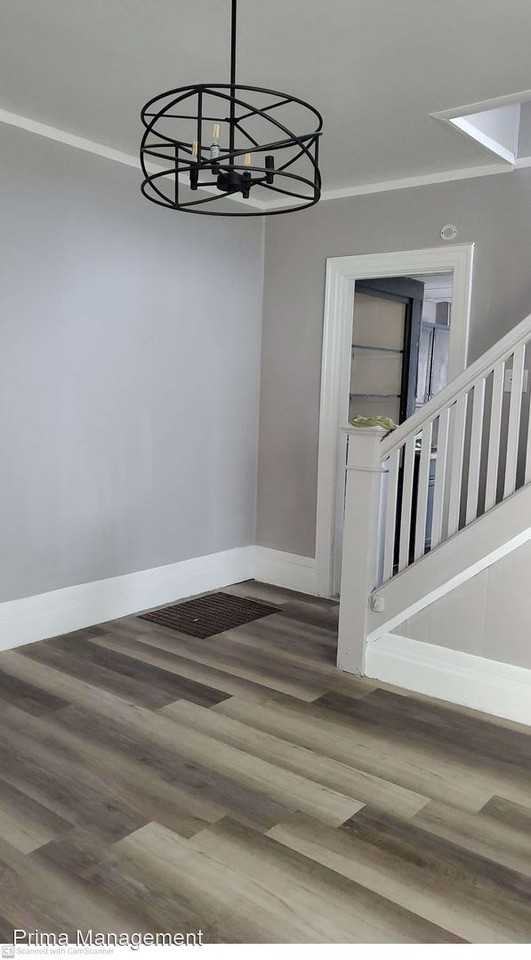 225-227 Pleasant Ave - Photo 2 of 12