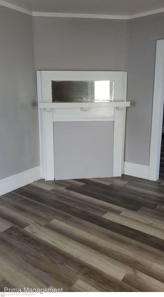 225-227 Pleasant Ave - Photo 3 of 12