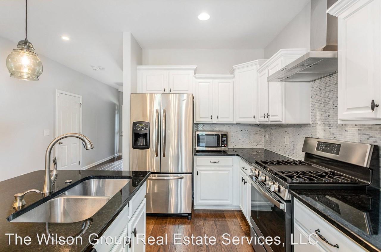 7080 Northridge Dr - Photo 3 of 16