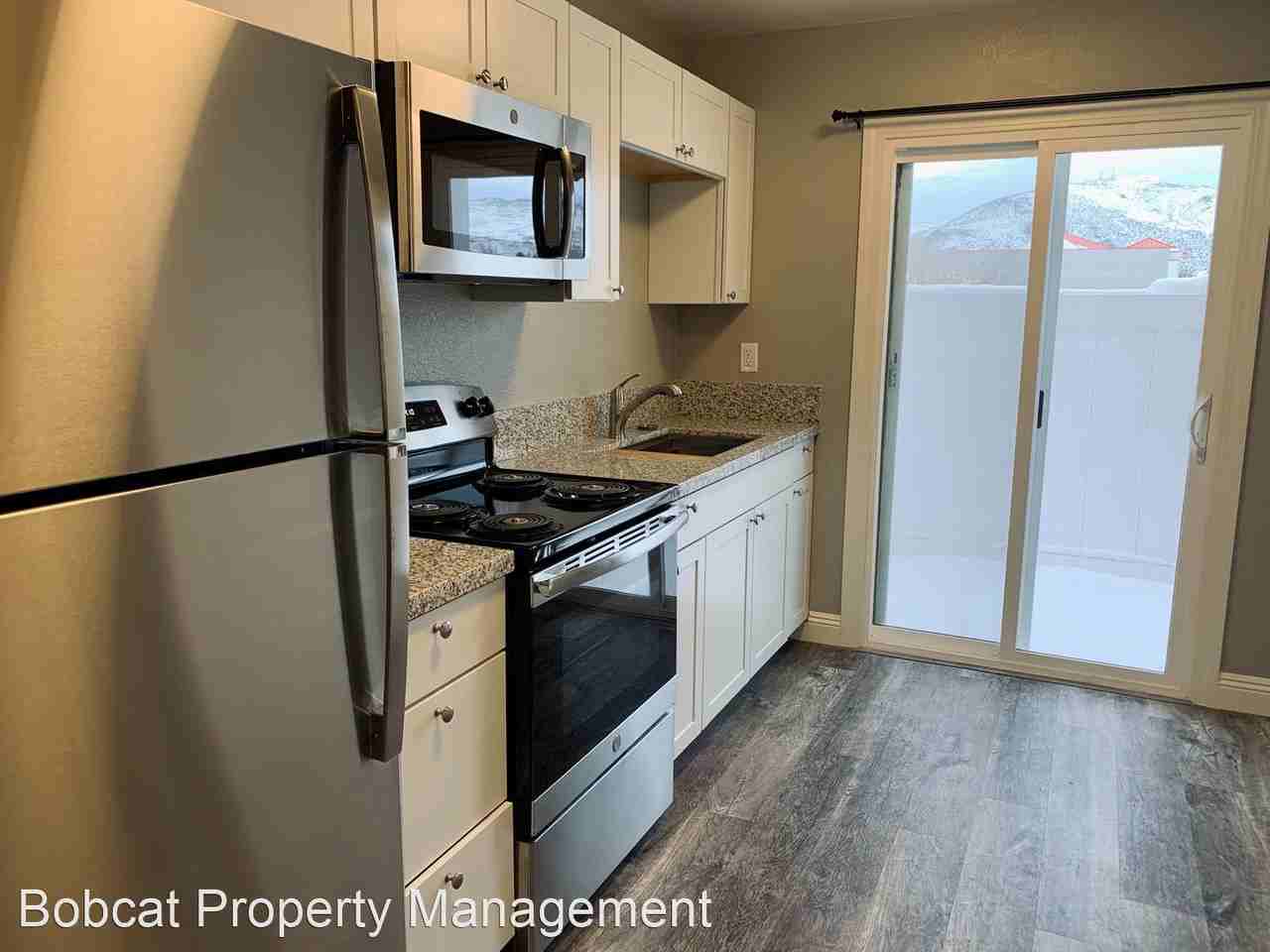 2590 N Carson St - Photo 3 of 14