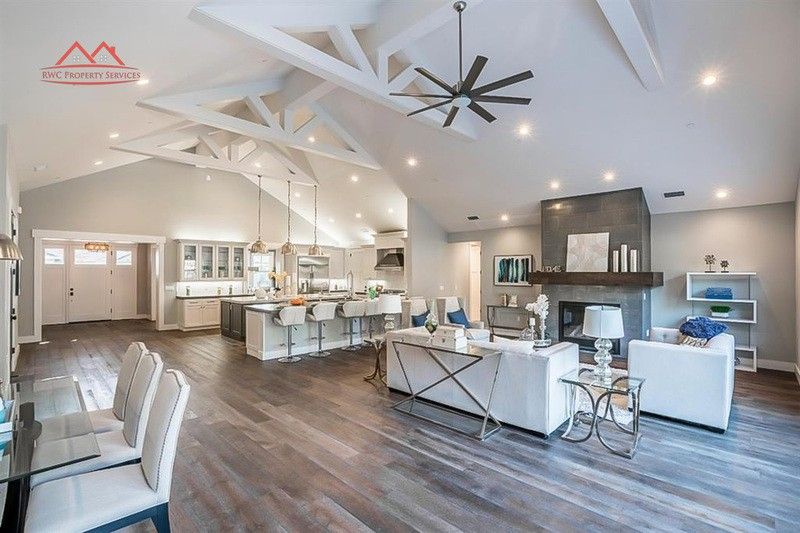 1691 Laurelwood Dr - Photo 3 of 16