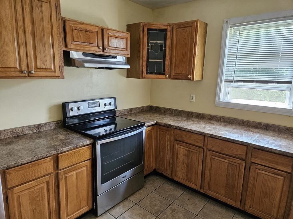 29 Blake St #2 - Photo 2 of 13