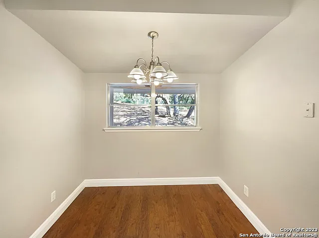10514 Auldine Dr - Photo 3 of 24