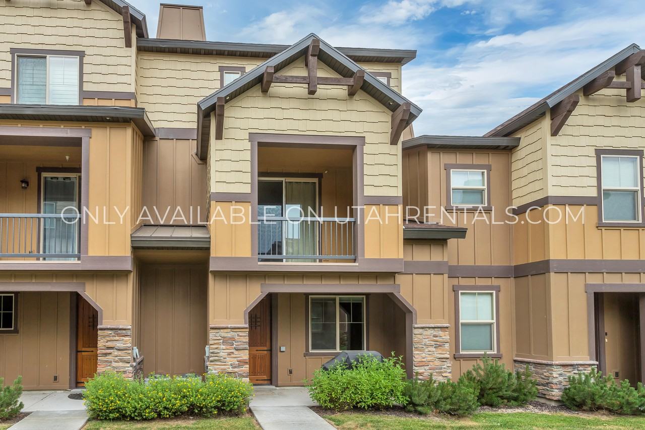 13625 N Super G Ln - Photo 2 of 18
