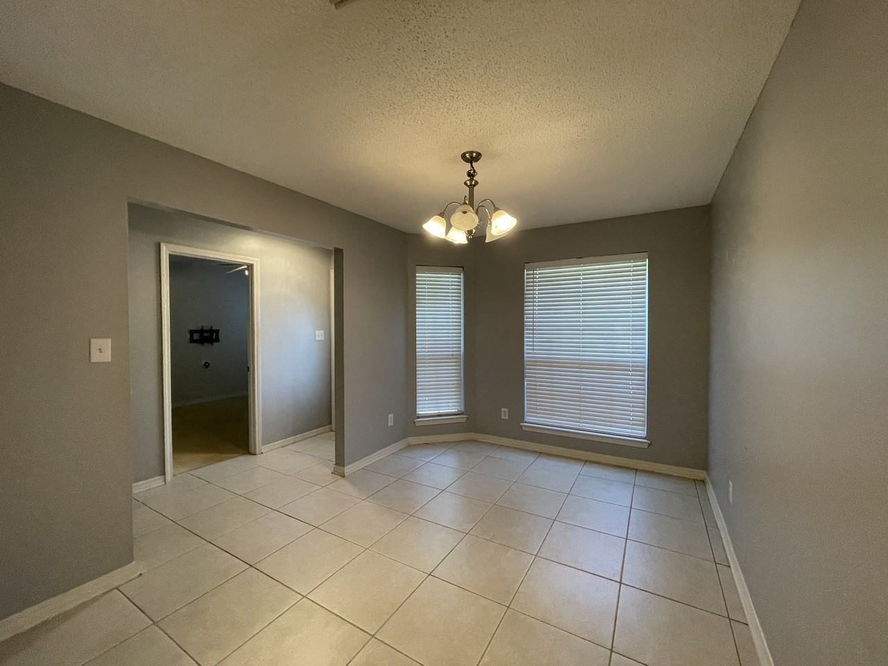 8669 W Anvil Ct - Photo 6 of 13