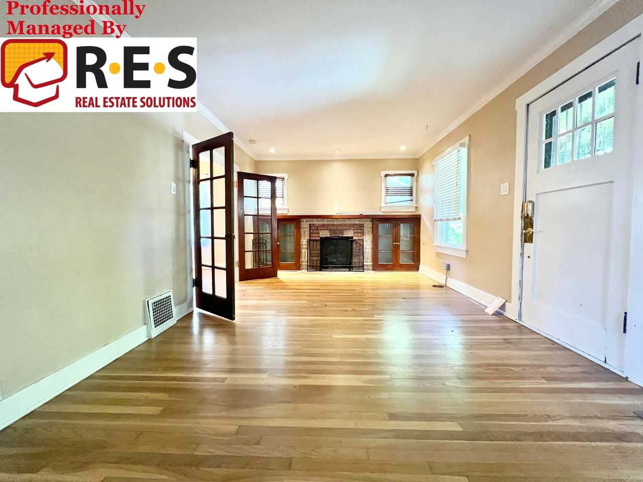 1146 Jackson St - Photo 3 of 11