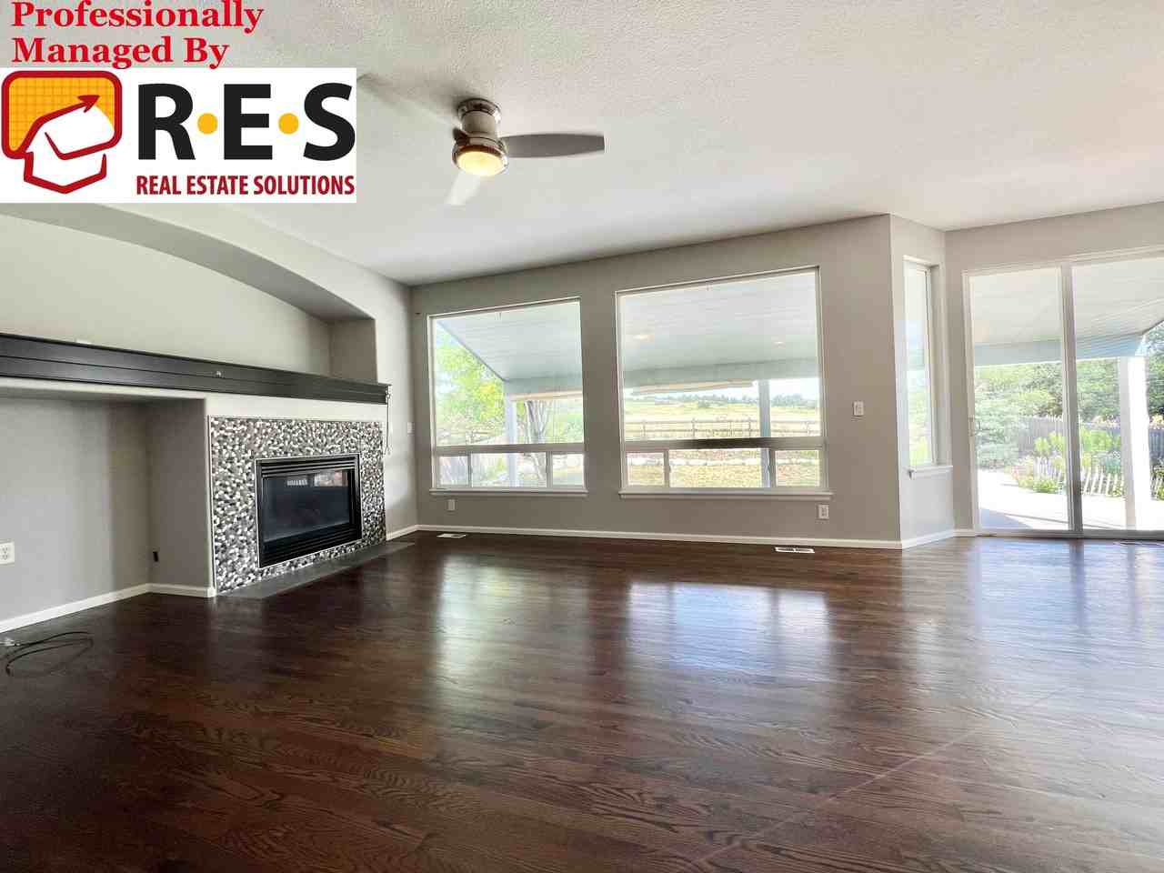 3700 Rawhide Cir - Photo 4 of 16