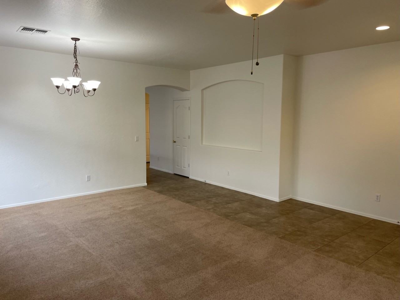 15960 W Ventura St - Photo 6 of 36