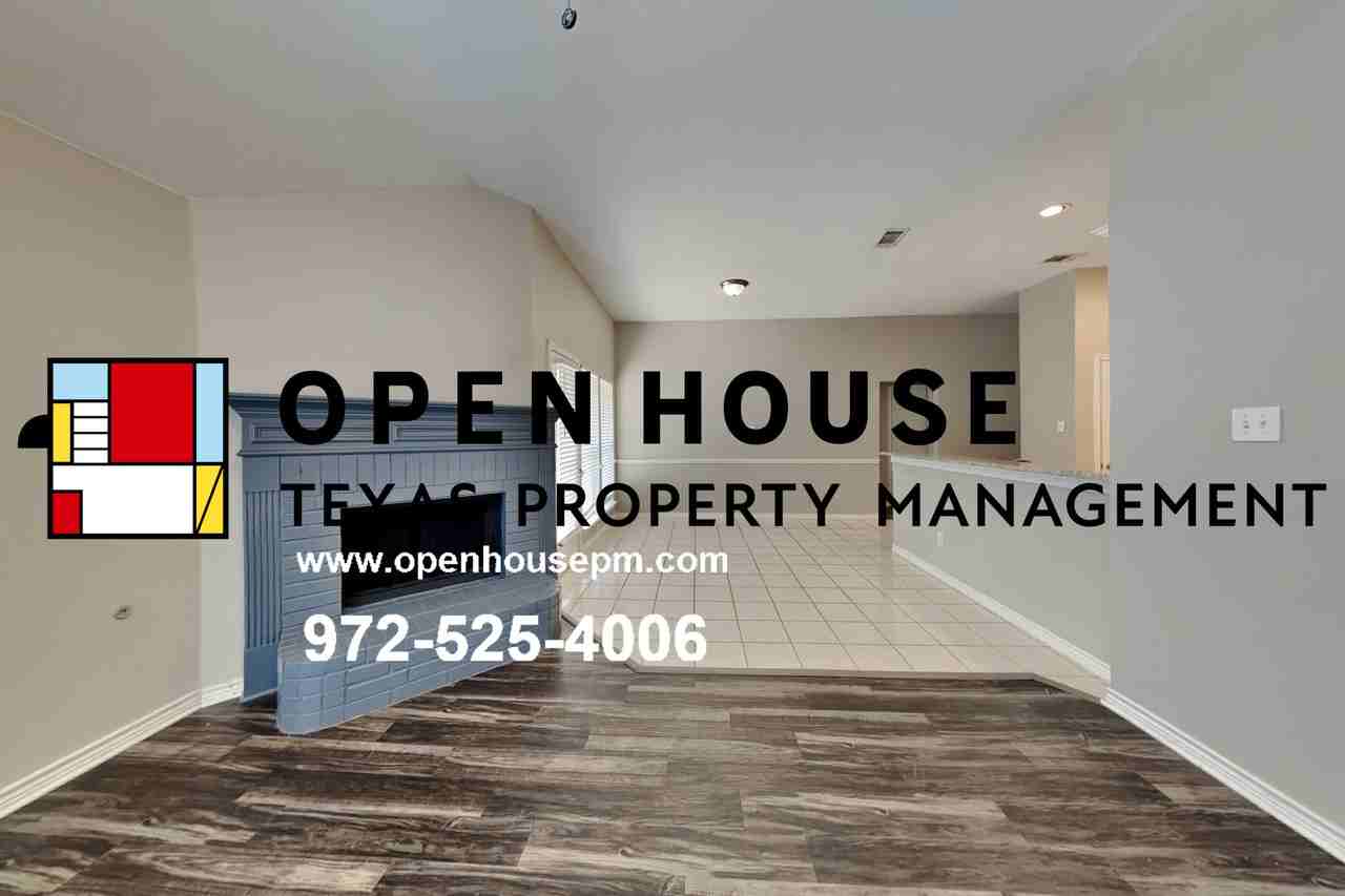 12716 Sweet Bay Dr - Photo 2 of 14