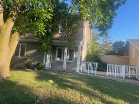 9486 Ranchview Ln N - Photo 1 of 1