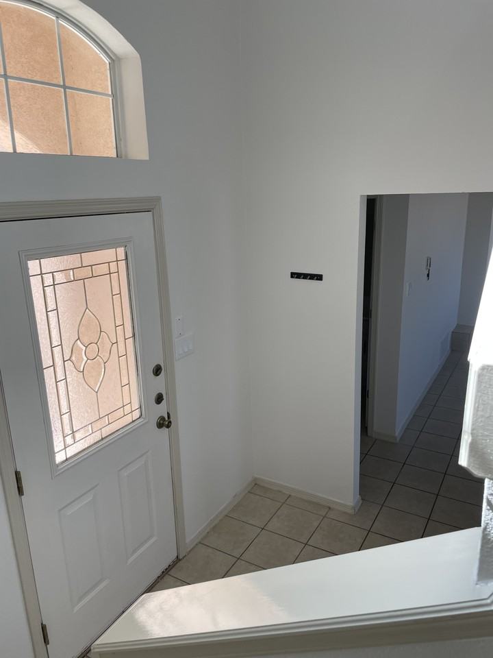 3921 Tierra Zafiro Dr - Photo 3 of 36