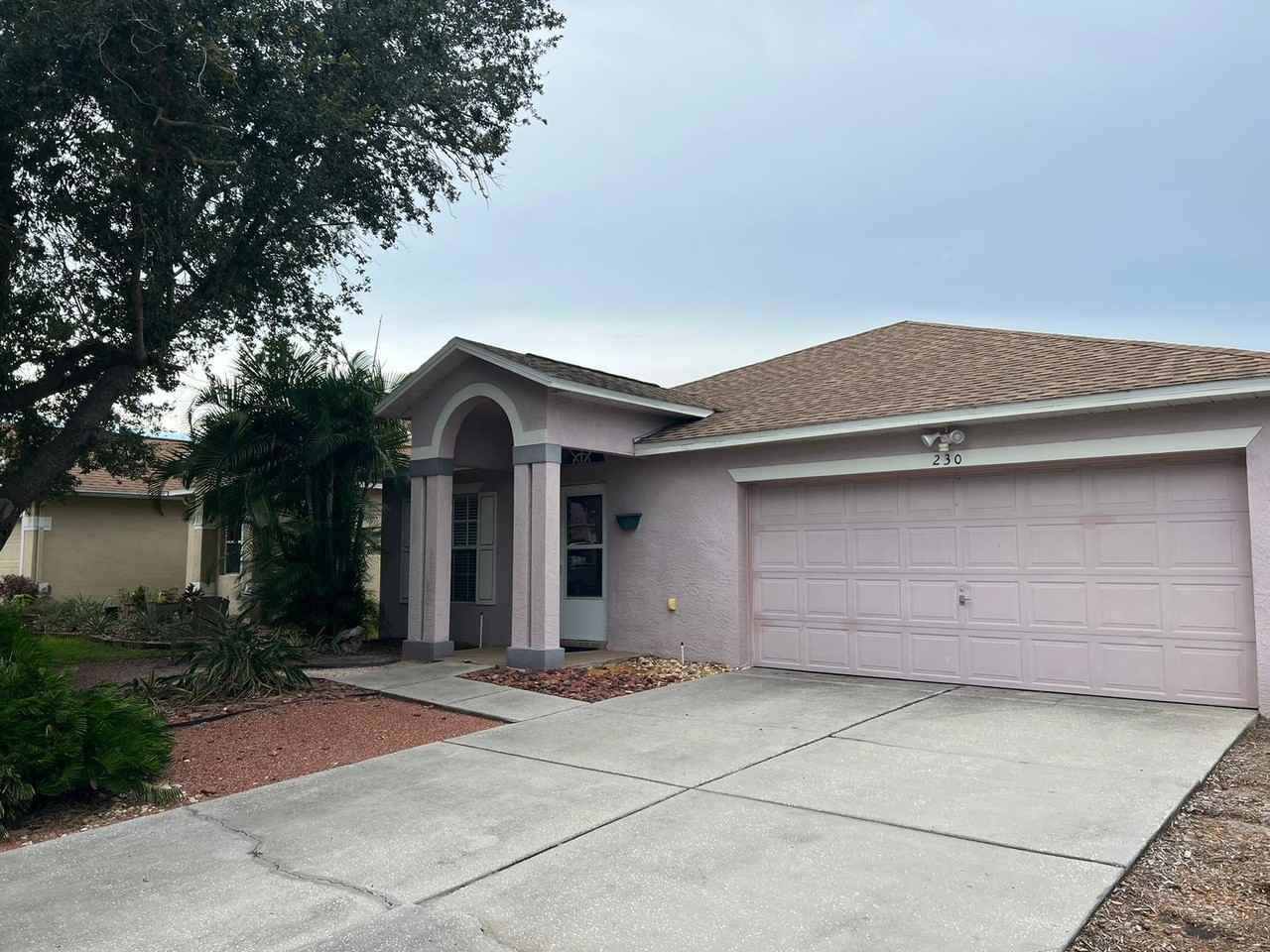 230 Chardonnay Pl - Photo 2 of 16