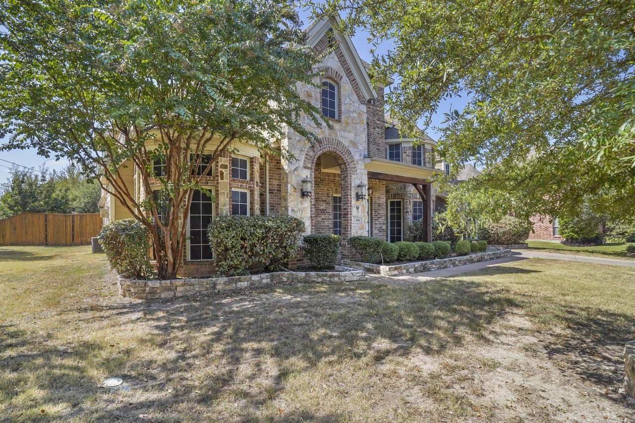 446 High Point Dr - Photo 2 of 47