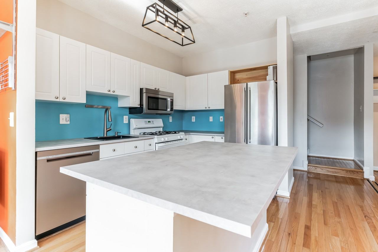 11343 Aristotle Dr #6-212 - Photo 7 of 30