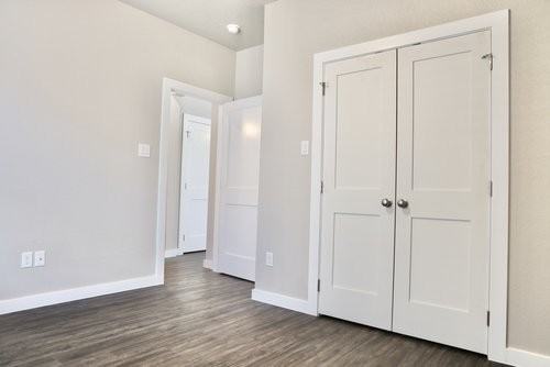 2482 N Trinity St - Photo 7 of 50