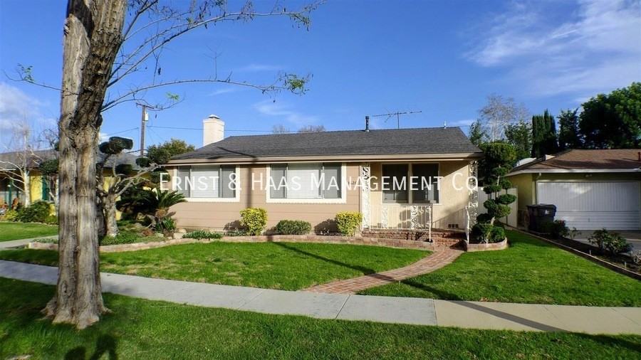 3626 San Anseline Ave - Photo 2 of 32