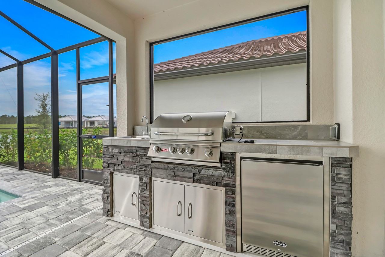 4652 Centaurus Cir #NA - Photo 3 of 28