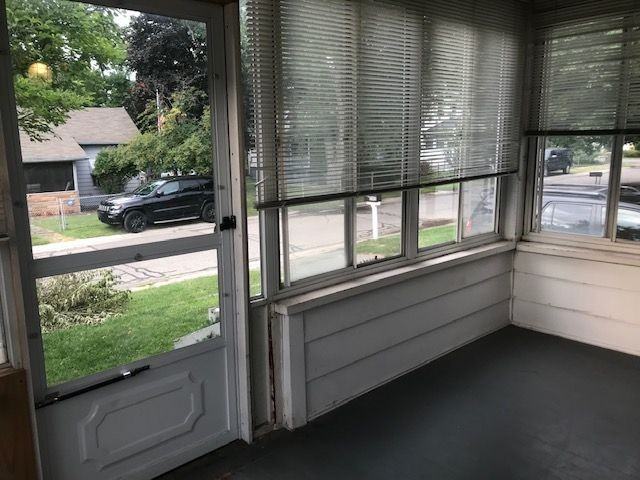 2953 Moss St #NA - Photo 2 of 13