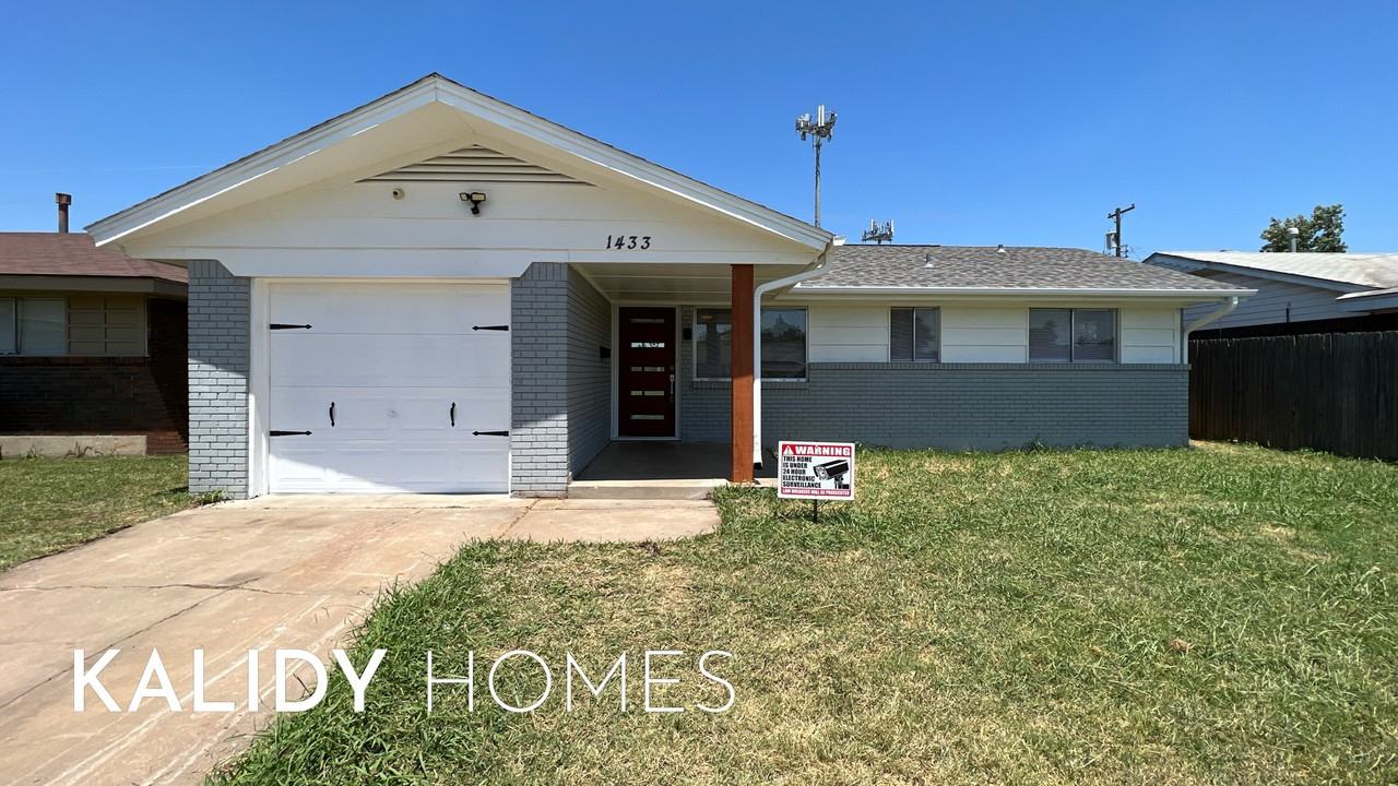 1433 Sw 60th St #1 - Photo 2 of 26