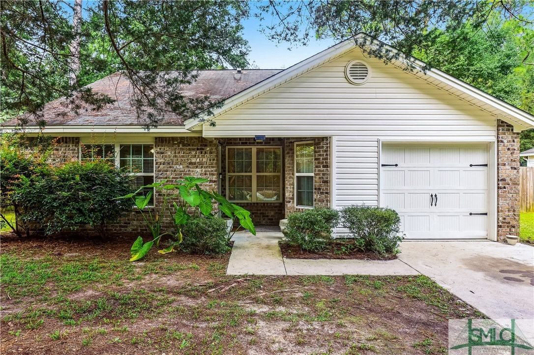 109 Mikell St - Photo 2 of 27