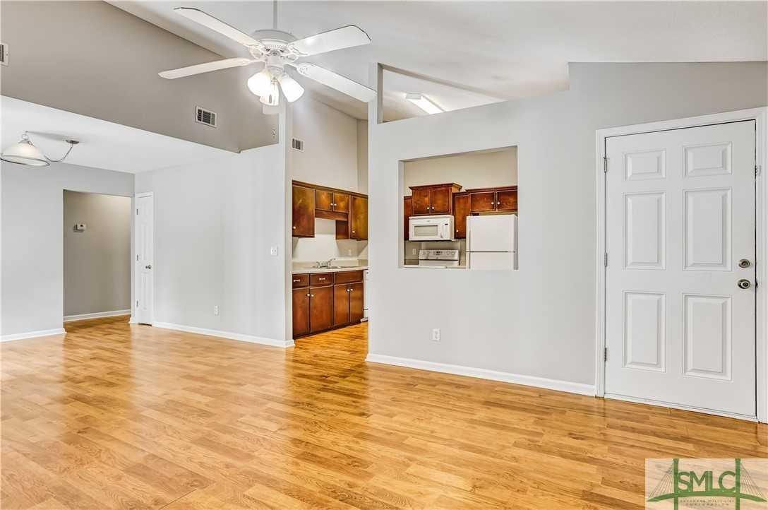 109 Mikell St - Photo 3 of 27