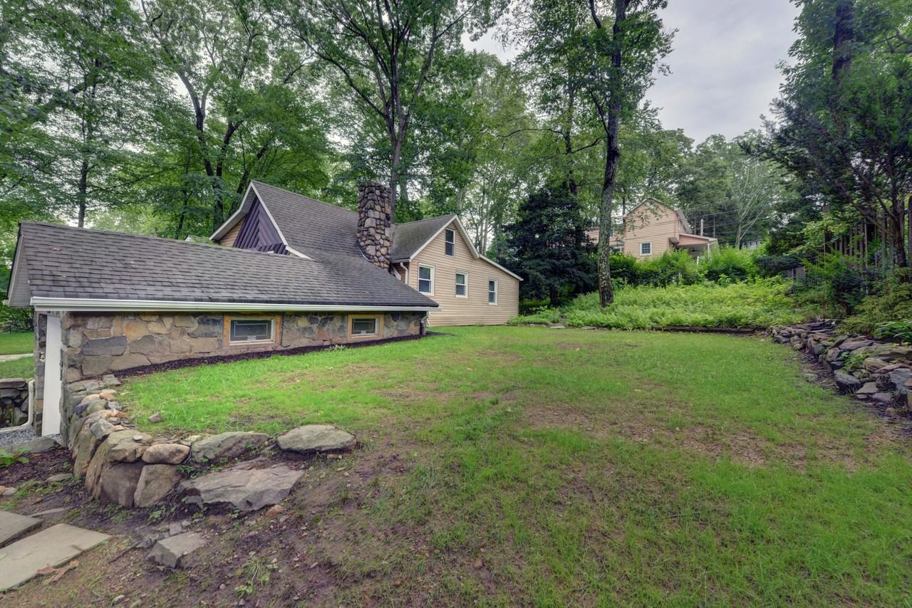 16 Ridge Trail - Photo 2 of 11