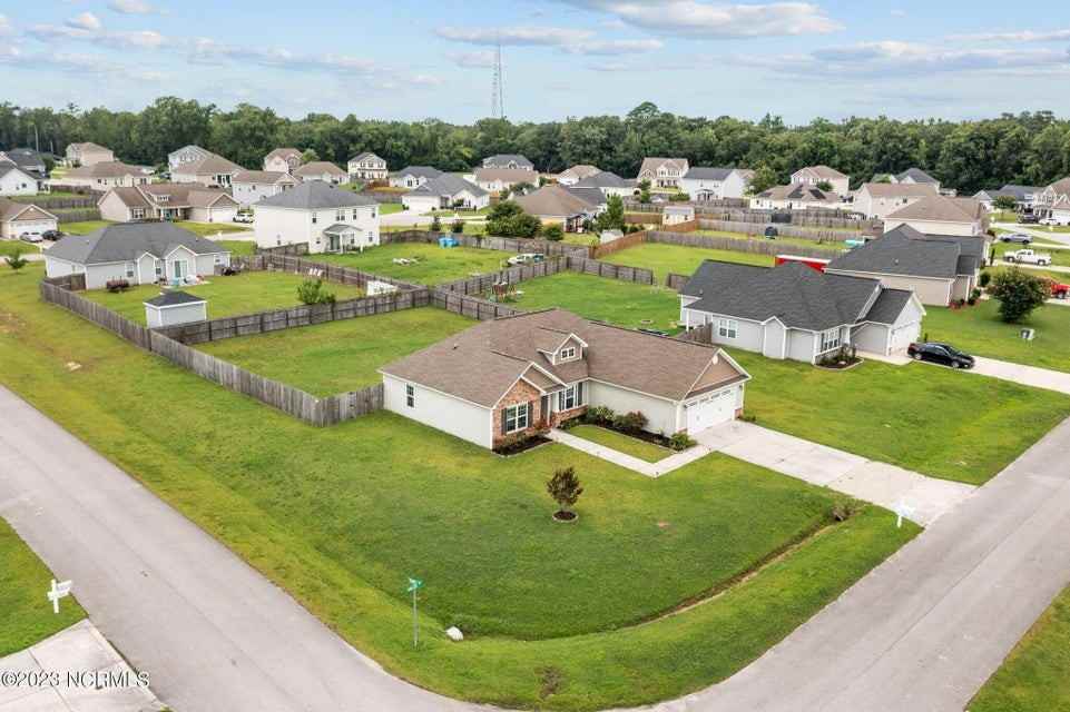 140 Prelude Drive - Photo 3 of 12
